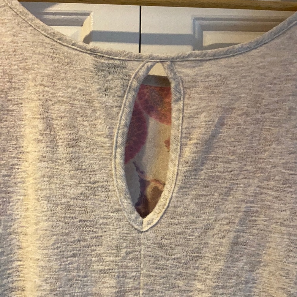 Plus Size Bobeau High/Low Flowy Patterned Tank! - image 6